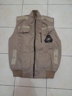 (Kategori: ) berada di . Dikirim oleh big_time (ID iklan 1305095840, Gambar 1). Deskripsi: .