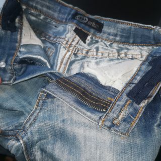 (Category: ) located in . Submitted by 3charms (Listing ID 1305007833, Image 1). Description: .