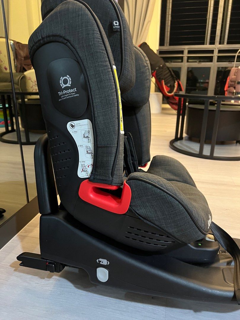 Joie Isofix Stages car seat Tri Protect
