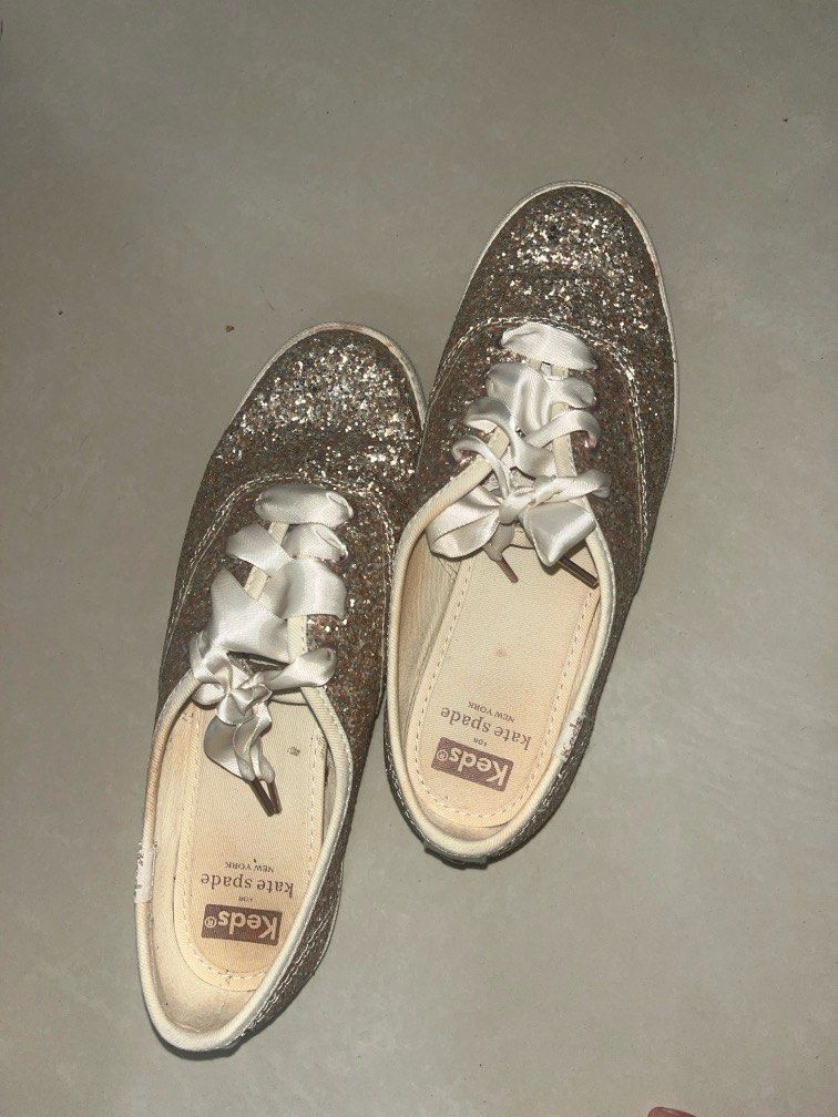 Keds x Kate Spade Pink Glitter Sneaker (Category: Sneakers) located in Manila. Submitted by shopatpinkelephant (Listing ID 1305113408, Image 2). Description: Authentic US size 6.5 Money back if guaranteed fake! Still Good as New.