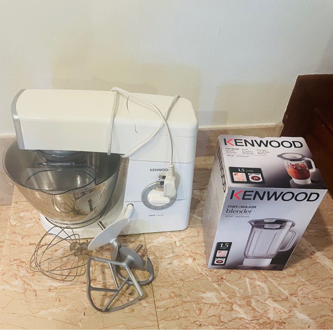 Kenwood chef classic stand mixer KM330
