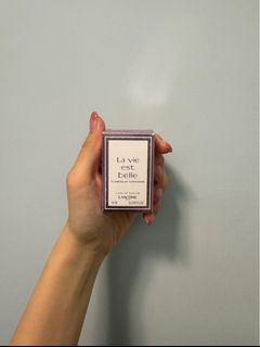 （分類：）位於 。 由 poohlam 提交（商品編號 1304978968，圖片 1）。簡介： 。