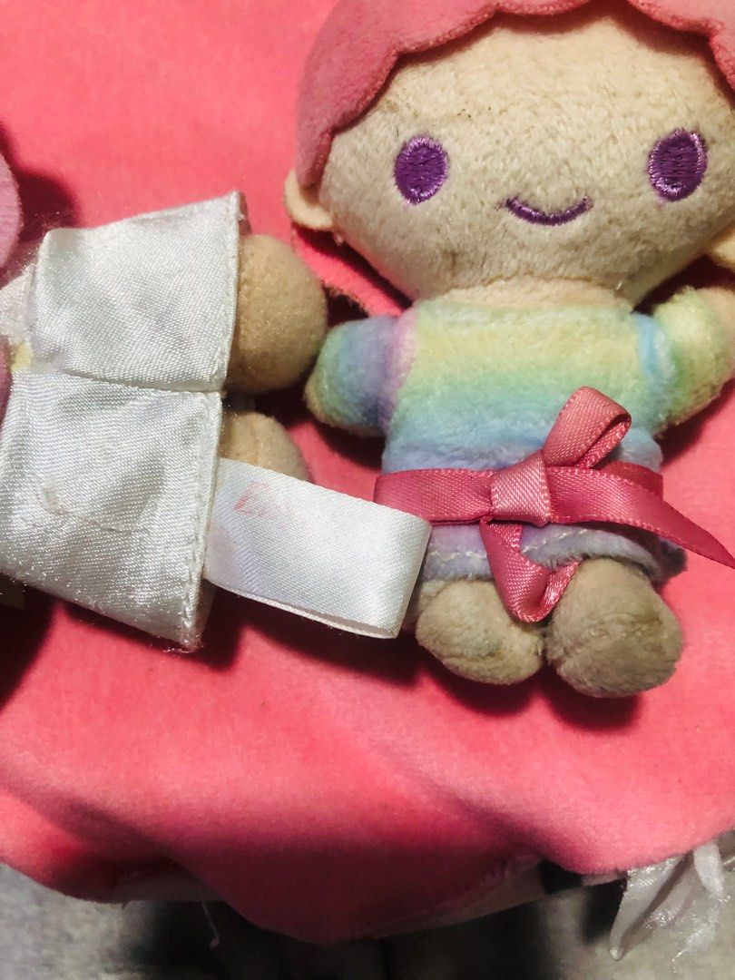 Little twin star lala bundle (Category: Babies & Kids Fashion) located in Antipolo. Submitted by kawaiikeepsake (Listing ID 1304996823, Image 2). Description: In a mint condition Autjentic sanrio Rainbow lala ( need wash , no etiketa ) Chef lala ( may punit ung dress sa likod perohindi naman visible coz ntatakpan ng hair) Faded ung etiketa. Eikh .