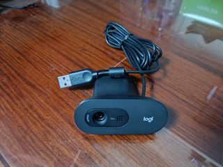 Logitech webcam C27063014716332803110