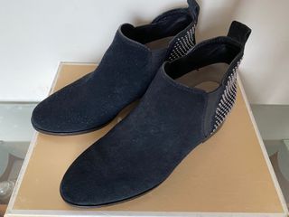 （分類：）位於 。 由 jenjen234 提交（商品編號 1304985448，圖片 1）。簡介： 。