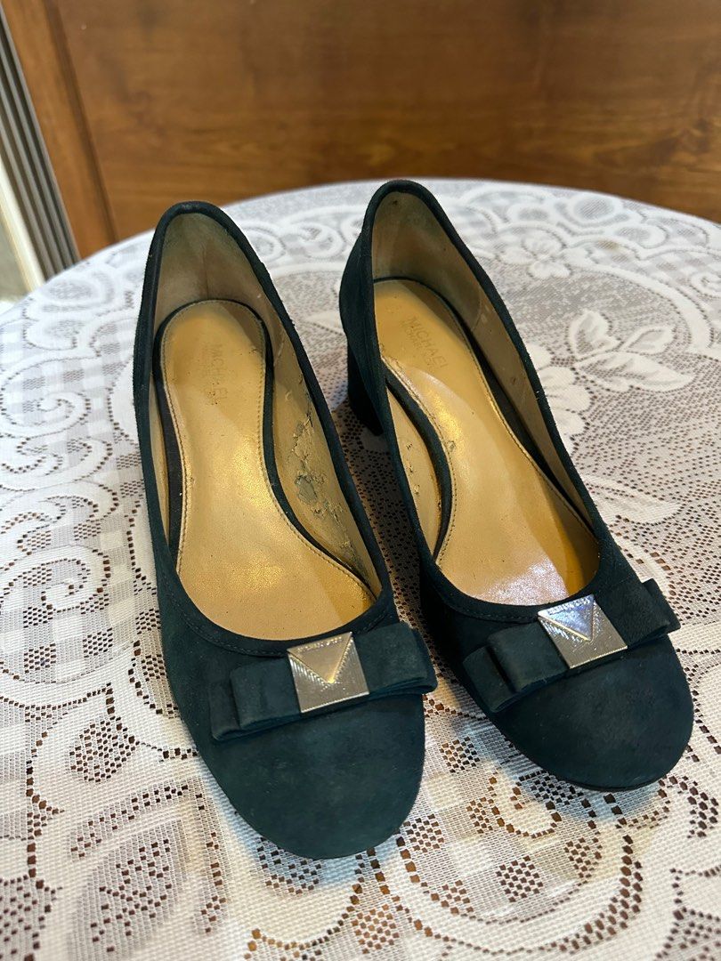 Michael Kors Caroline Mid Pump Classic Heels Fesyen Wanita Sepatu di Carousell