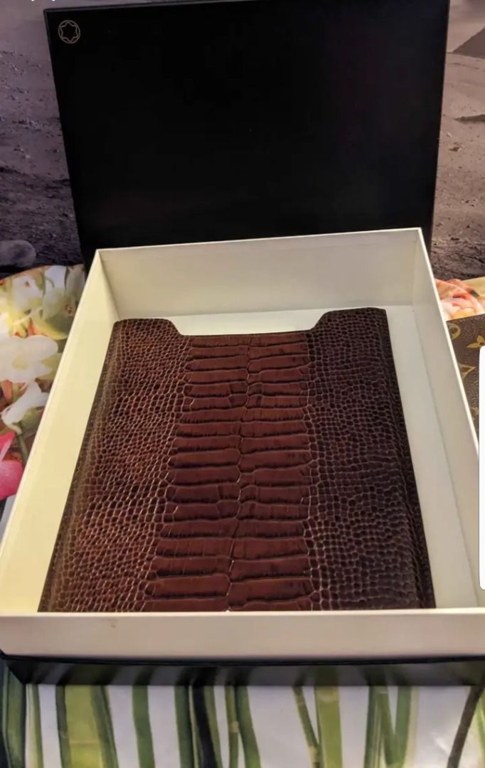 New montblanc ipad tablet case embossed croc leather brown (Category: Luxury Bags & Wallets) located in San Carlos. Submitted by khaisser07 (Listing ID 1305124262, Image 2). Description: This is new authentic montblanc croc embossed ipad case , box dustbag card Price 17200.