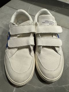 （分類：）位於 。 由 poohcc 提交（商品編號 1305028772，圖片 1）。簡介： 。