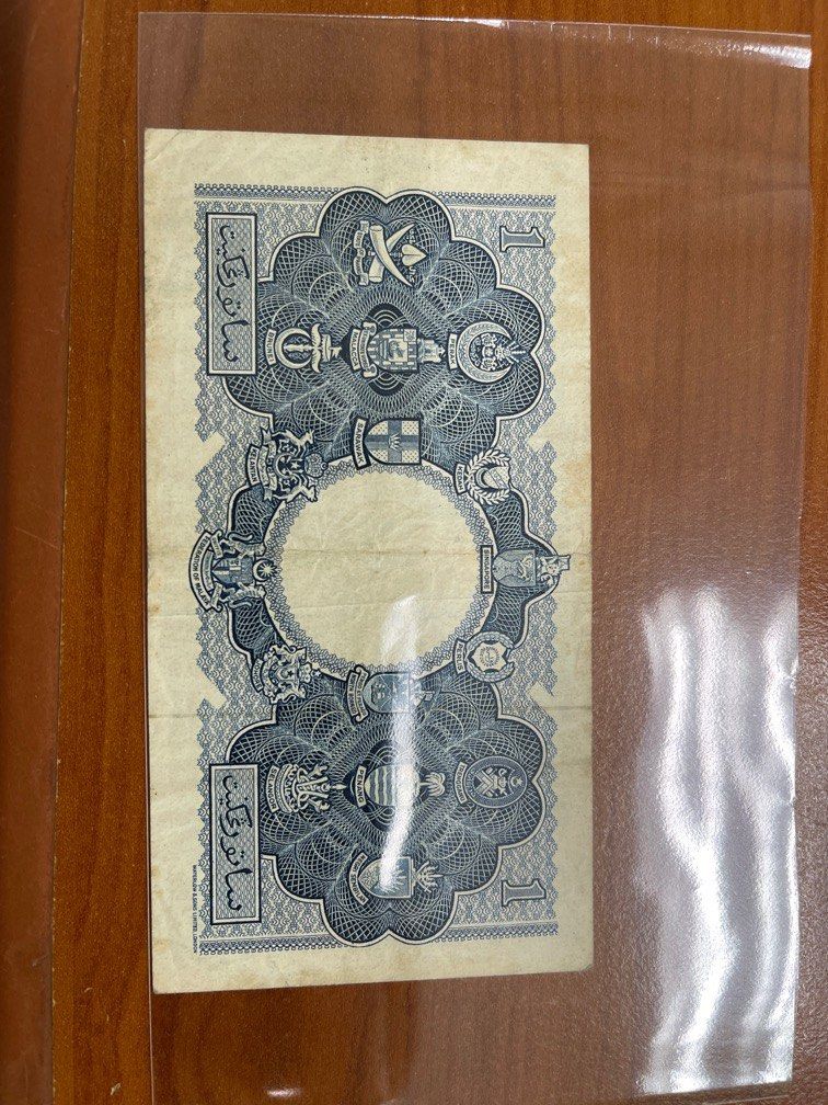 Old Note (Category: Currency) located in Singapore. Submitted by kennethtankeebock (Listing ID 1304998536, Image 2). Description: $1 Malaya original crisp note . No hole no tear..