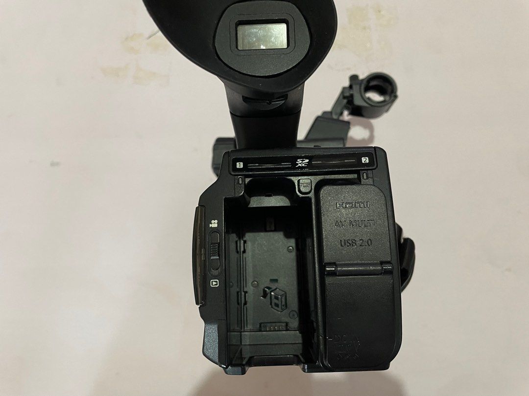 PANASONIC AGAC90, Photography, Video Cameras on Carousell