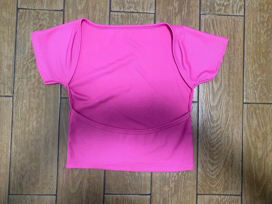 pink pinterest outfit bundle (Category: Sets or Coordinates) located in Bacoor. Submitted by declan__chambie (Listing ID 1305049798, Image 3). Description: - outfit bundle (steal price) - save PHP 30.00 hot pink backless top - selling separately for PHP 40.00 - size s-m (freesize) - never worn - rfs: too big on me - swipe for ww (from the shop i got it from) low waist white with pink contrast stitch kappa pants - selling separately for PHP 90.00 
