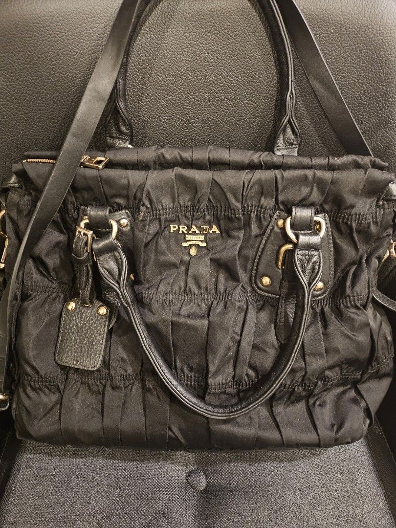 Prada Gaufre Tessuto Nylon Bag (Category: Luxury Bags & Wallets) located in Quezon City. Submitted by anj_chan (Listing ID 1305066768, Image 1). Description: japan sourced.