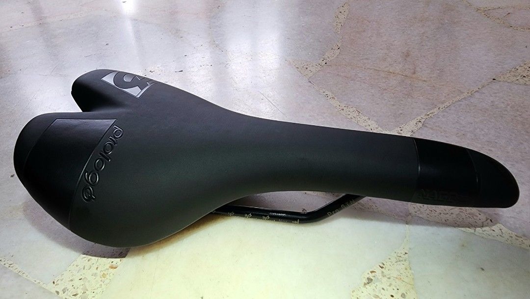 Prologo Nago RS Saddle