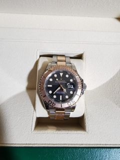(Category: ) located in . Submitted by secretvaultsg (Listing ID 1305025412, Image 1). Description: .