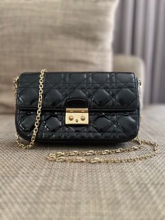 (Category: ) located in . Submitted by kbernalcloset (Listing ID 1304615607, Image 1). Description: .