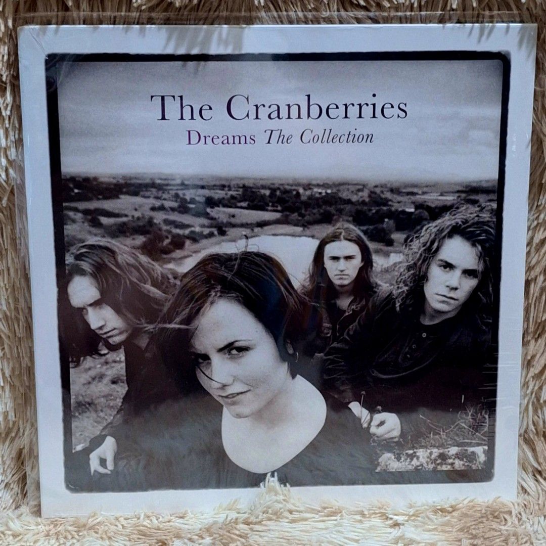 The cranberries (Category: Vinyls) located in Caloocan City. Submitted by collectionsitems (Listing ID 1305060412, Image 1). Description: Welcome to our shop collectible pop up shop! 👝Posted items are on hand. 💿🎧🎵💽🎷📽🎥 CD'S / DVD's Books & VINYL are all imported made in uk our local opm album and original in mint to nearmint & unsealead sealed brand new 🛒Pls add to cart to check stocks availability. 💵We sell quality products at reasonabl