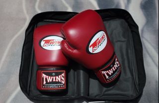 Twins BGVL3 Pure Maroon Muay Thai Boxing Gloves 8oz