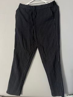 (Category: ) located in . Submitted by letsthriftagain (Listing ID 1305002570, Image 1). Description: .