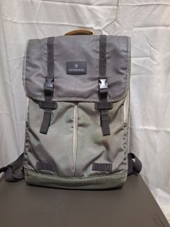 Victorinox Slim Backpack