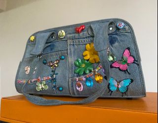 （分類：）位於 。 由 Goods4Buy 提交（商品編號 1304987546，圖片 1）。簡介： 。
