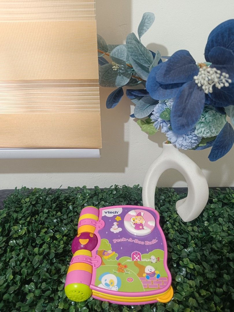 Vtech Peek-a-boo Book (Category: Infant Playtime) located in Quezon City. Submitted by mhoniqvela04 (Listing ID 1305095907, Image 1). Description: Guaranteed Original UK Preloved Like-new All goods Working.