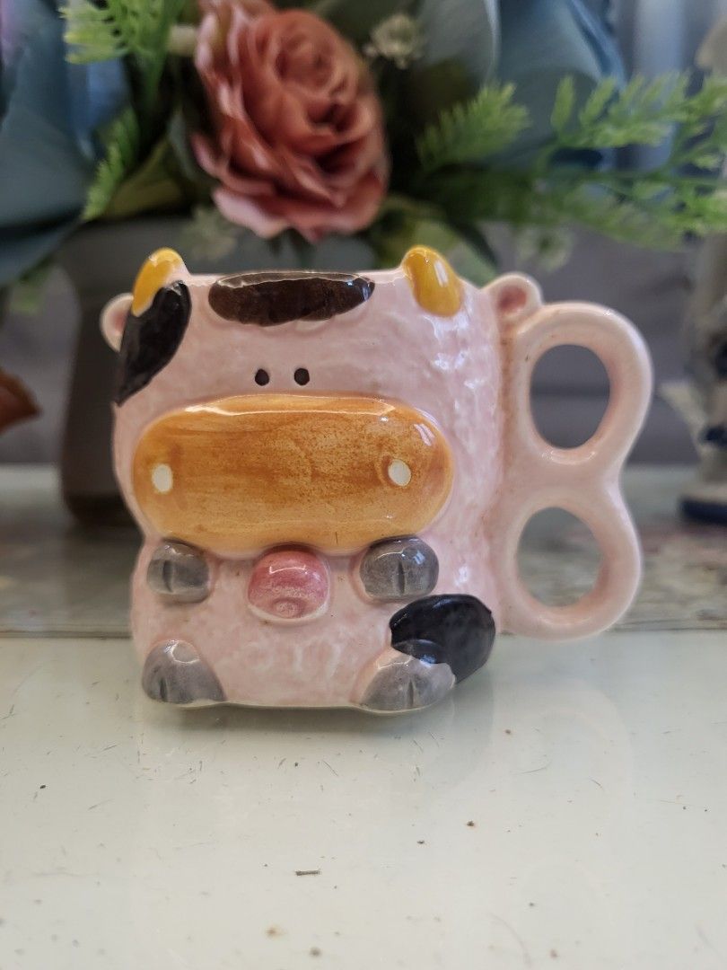 3D Cow Mug (Category: Coffee & Tea Tableware) located in San Fernando. Submitted by jpmarketplace2023 (Listing ID 1305163717, Image 1). Description: 💚 All items are authentic from Japan. 💛 MOP: GCash (❌️ GCash Protect) 🩵 MOD: LBC only (❌️ S. Checkout, COD, COP) 💙 Meet-up: Vista Mall, San Fernando, Pampanga 💜 All items are on-hand. 🧡 First to pay gets the item first. ❤️ Breakable items are packed with care and caution. Seller will not be hel