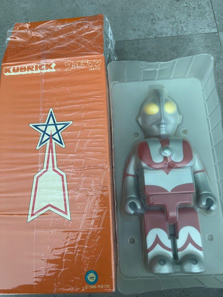 キューブリック 400% ウルトラマン Aタイプ 特撮 ヒーロー