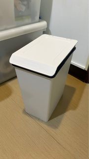 由 a010065 (刊登 ID 1305174840，圖片 1) 提交，位於 的 (類別：)，說明：。