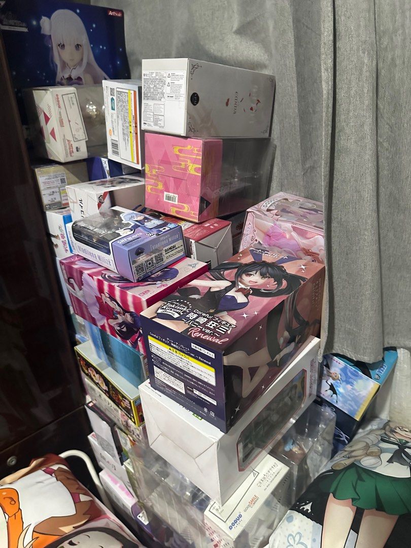 Anime Figure Mystery Box, Hobbies & Toys, Toys & Games on Carousell