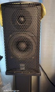 (Category: ) located in . Submitted by naimaudio (Listing ID 1305210147, Image 1). Description: .