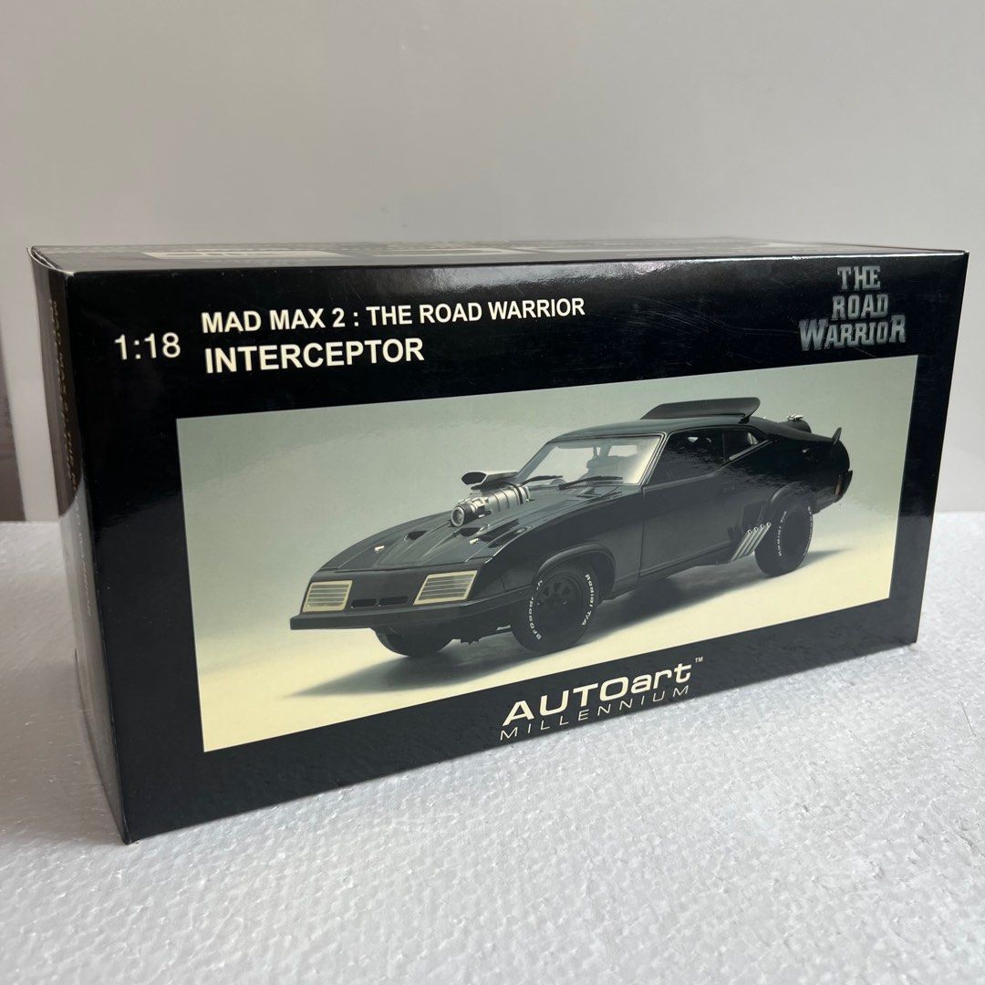 FIGURINE 1/18 MAD MAX ET CHIEN VROOM NOT PEINT MINICHAMPS AUTOART MATTEL