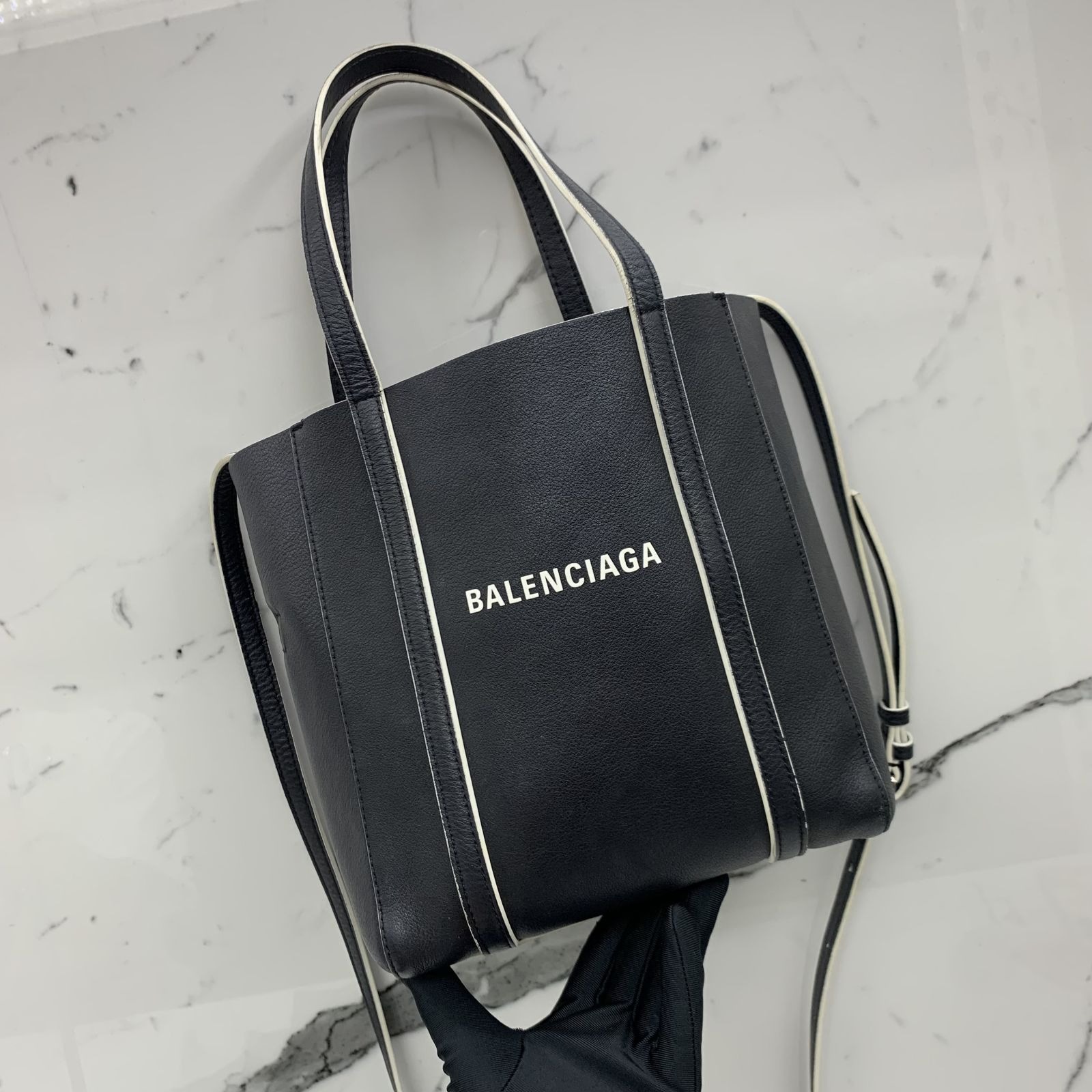 Balenciaga 551815 hot sale