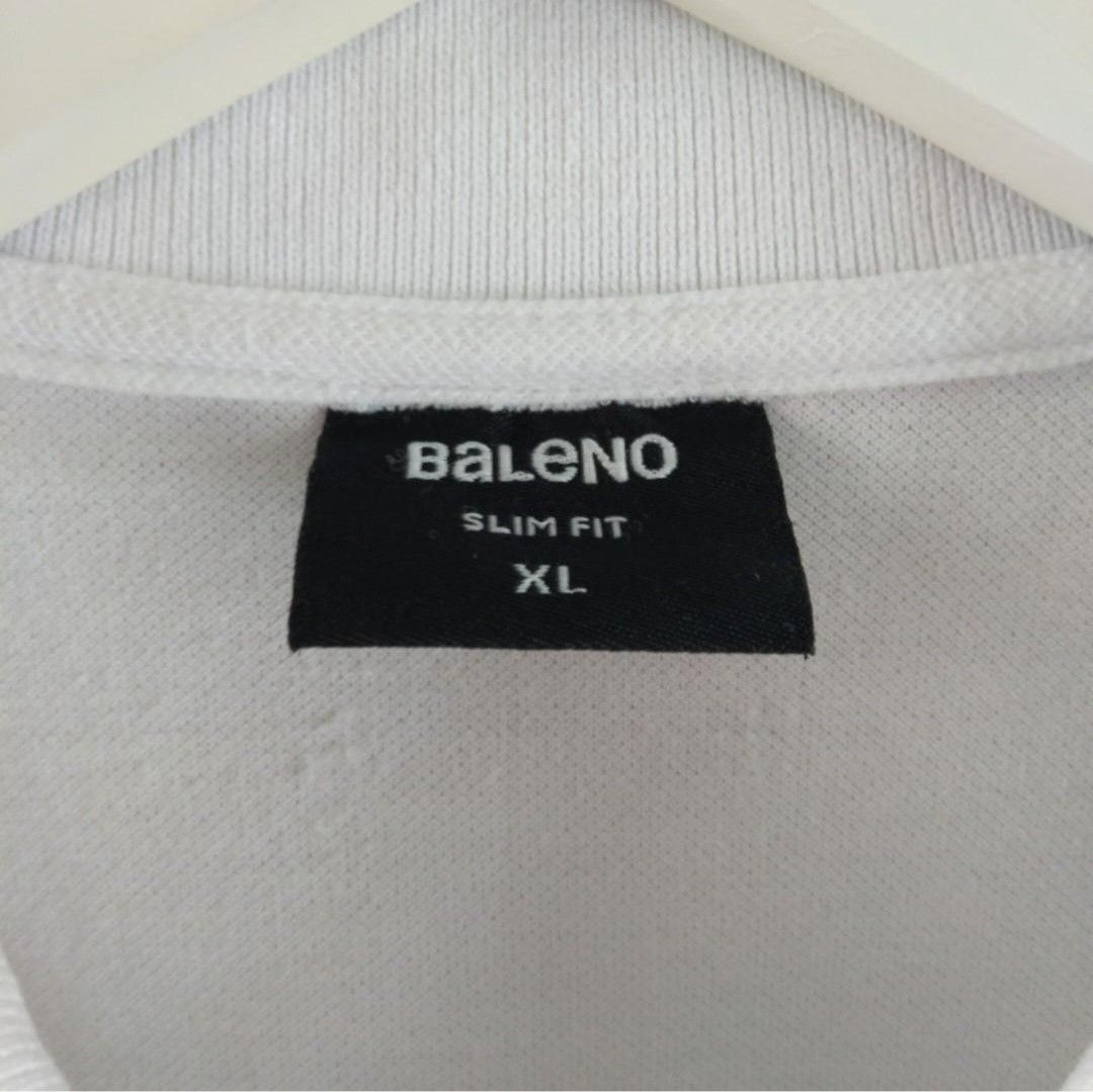 Baleno Plain White Collar Polo Shirt (Category: Tshirts & Polo Shirts ) located in Paranaque City. Submitted by trishabl_ (Listing ID 1305149695, Image 2). Description: Condition: 10/10 Description: - Thick fabric - Round neck - Short sleeves Color: White / Off White Size: XL 💵 MOP: BDO, Maya or GCash 🚚 MOD: Lalamove, Grab Express, Flash Express, LBC or J&T 📌 Location: Parañaque City 🏷 10% off if you buy 2 or more items.