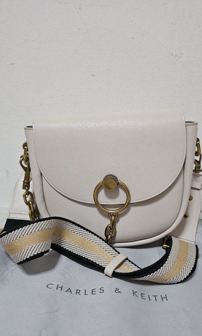 Saddle Bag Charles And Keith Chunky Chain Link Shoulder Bag Buy