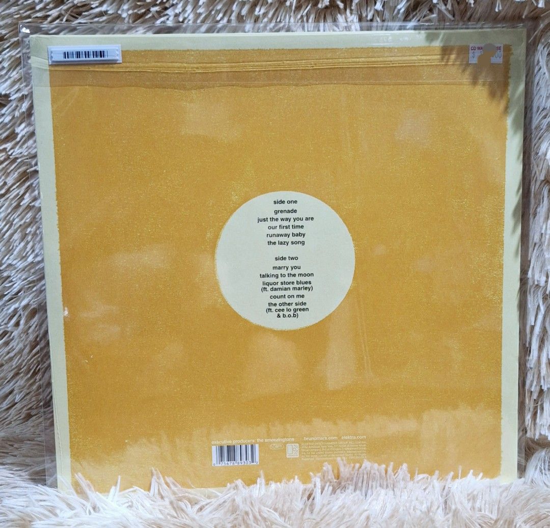 Bruno mars (Category: CDs & DVDs) located in Caloocan City. Submitted by collectionsitems (Listing ID 1305168524, Image 2). Description: Welcome to our shop collectible pop up shop! 👝Posted items are on hand. 💿🎧🎵💽🎷📽🎥 CD'S / DVD's Books & VINYL are all imported made in uk our local opm album and original in mint to nearmint & unsealead sealed brand new 🛒Pls add to cart to check stocks availability. 💵We sell quality products at reasonable