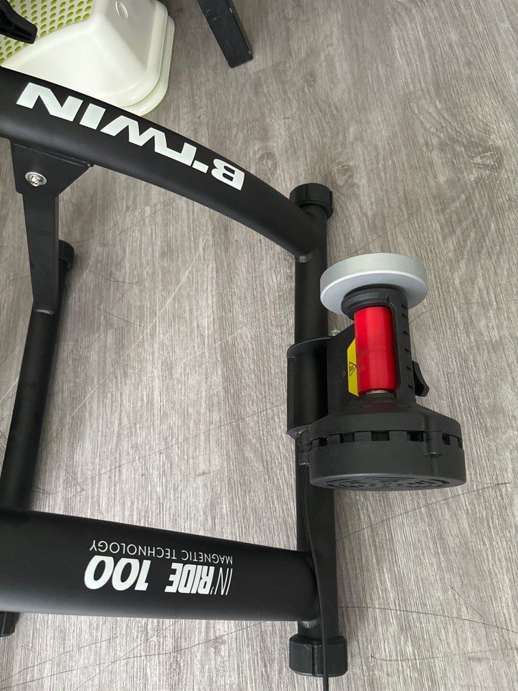 Btwin bike trainer clearance