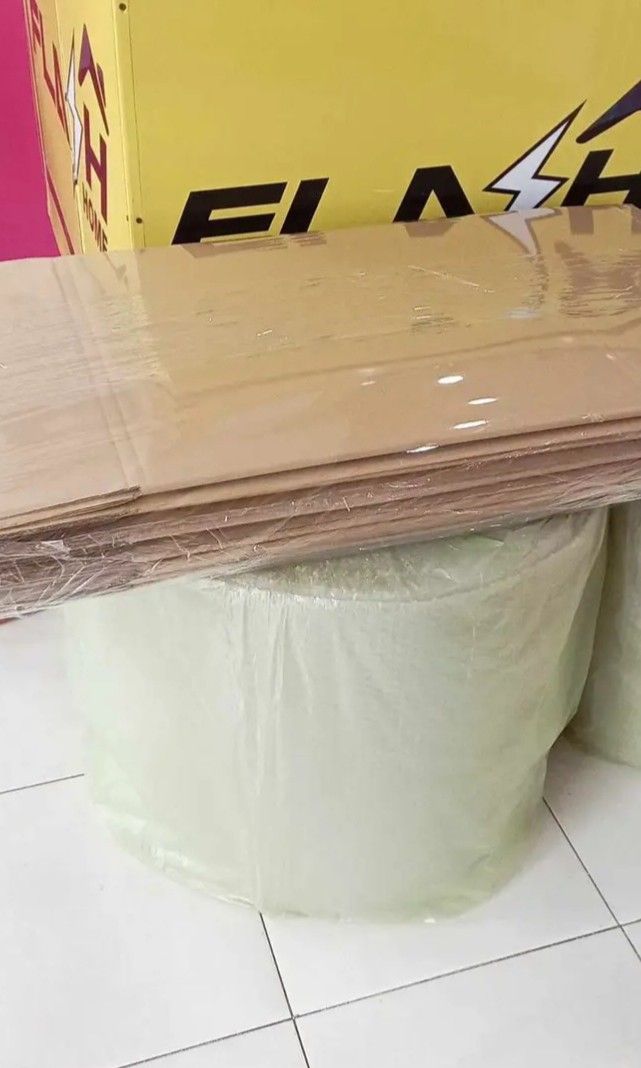 BUBBLE WRAP/ BALIKBAYAN BOXES - TO BEL AIR MAKATI (Category: Craft Supplies & Tools) located in Quezon City. Submitted by uno_store (Listing ID 1305190411, Image 3). Description: !! 🔥 BUBBLE WRAP / BALIKBAYAN BOXES - PANG NEGOSYO GRAND SALE 🔥 !! MORE SIZES TO CHOOSE FROM!! AFFORDABLE BOXES FOR YOUR GROWING BUSINESS ✅ proof of delivery 1 roll 20x100 clear bubble wrap 6 balikbayan boxes sold sold bound to Bel-Air Makati thank you po sur jonas rep