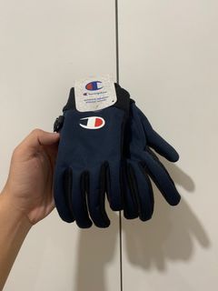 Champion Gloves Small to medium Hands