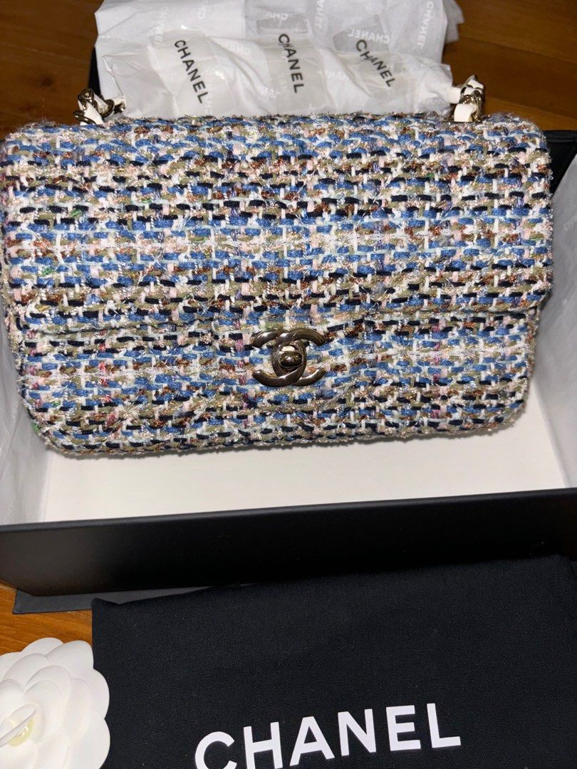 Chanel Rectangular mini (Category: Bags & Wallets) located in Singapore. Submitted by pristine7 (Listing ID 1305173171, Image 1). Description: Brand new from overseas boutique. Beautiful shiny hardware, leather interior Bag is gorgeous physically Full set first owner Opened only to take photos Only slight nego for fast deal.