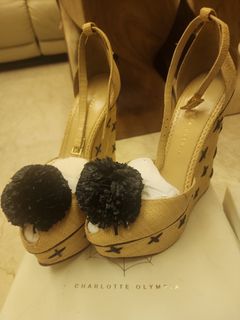 (Category: ) located in . Submitted by retailtgal (Listing ID 1305305255, Image 1). Description: .