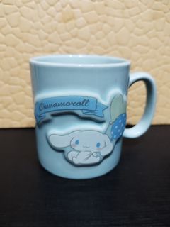 Cinnamoroll embossed design mug