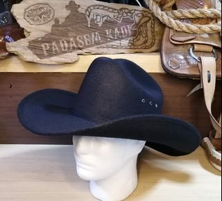 COWBOY/WESTERN HAT FOR SALE