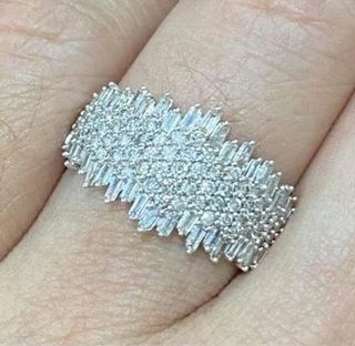Diamond Ring Banig Design
