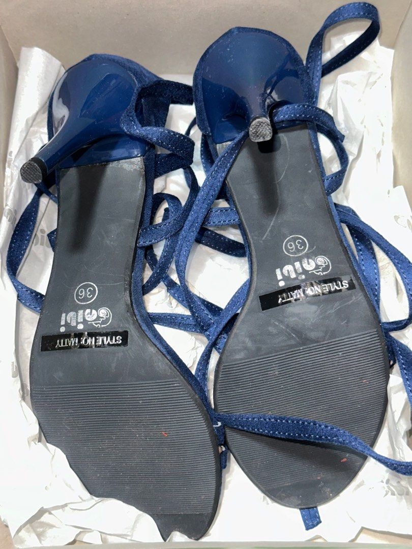 Gibi Matty Navy Blue Heels (Category: Heels) located in Quezon City. Submitted by wonbins (Listing ID 1305263448, Image 3). Description: - used only once for an event and stored - srp of 1399 - with box.