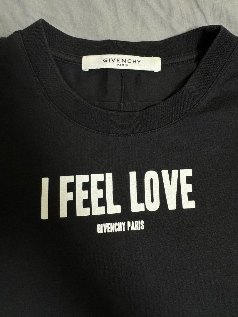 Givenchy i feel love t shirt top