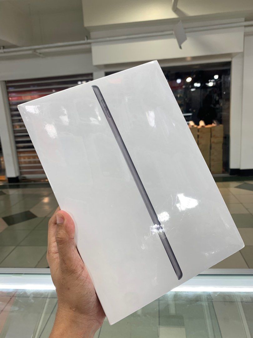 iPad 9th Gen. 64gb (Category: iPad) located in Manila. Submitted by arzillah (Listing ID 1305287860, Image 1). Description: iPad 9th Generation 64gb Wifi only Brand new sealed Not activated 1yr. warranty to any apple stores Open for COD/COP + SF Manila area (sameday delivery) Province area (via LBC) required DP to avoid cancellations Physical store: Greenhills Shopping Center, 2ndfloor, stall#: Ai 11 Contact#: 09482217224 Page: Arzillah Gadgets S