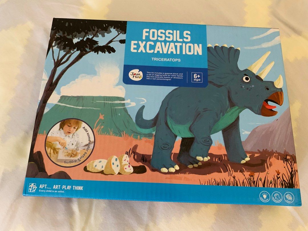 Joan Miro Dinosaur TRex Fossil Excavation Educational Science Paleontologist Playset!, Hobbies