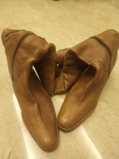 (Category: ) located in . Submitted by retailtgal (Listing ID 1305298566, Image 1). Description: .