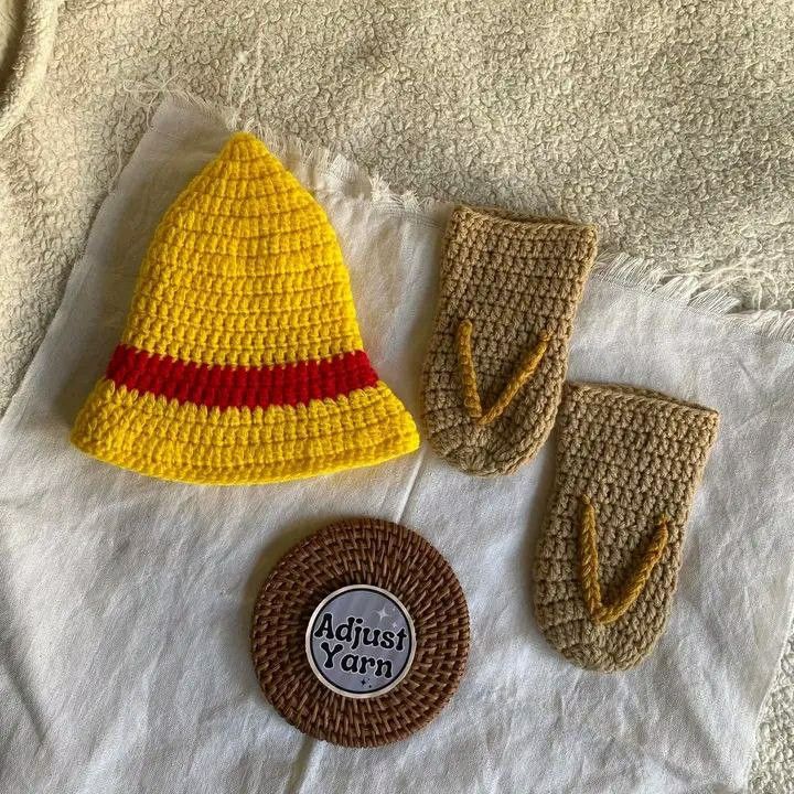 Luffy Crochet Costume for Babies (Category: Babies & Kids Fashion) located in Cainta. Submitted by cattrader (Listing ID 1305304278, Image 2). Description: Luffy Crochet Costume for Babies 4 to 6 months old. Isang beses lang ginamit pang-picture..