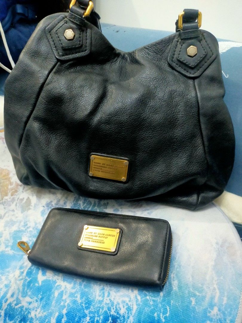Marc Jacob MJ Bag and wallet set (Category: Luxury Bags & Wallets) located in Lucena. Submitted by brhienlareza (Listing ID 1305240311, Image 1). Description: Matching Marc Jacobs Bag and Wallet.
